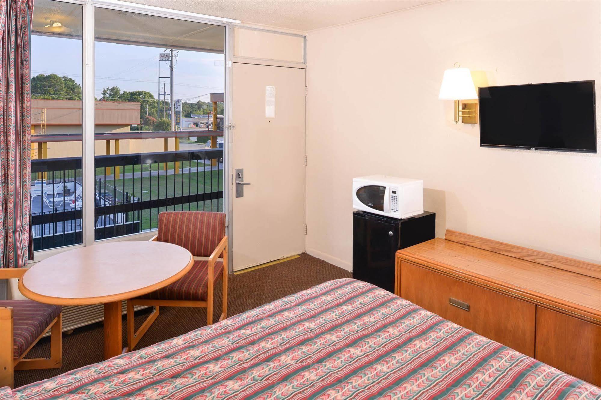SPRINGWOOD HOTEL, Opelika I-85 Columbus Pkwy Bagian luar foto